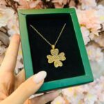 پلاک طلا گل تراش