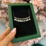 گردنبند طلا لبخند مکعب